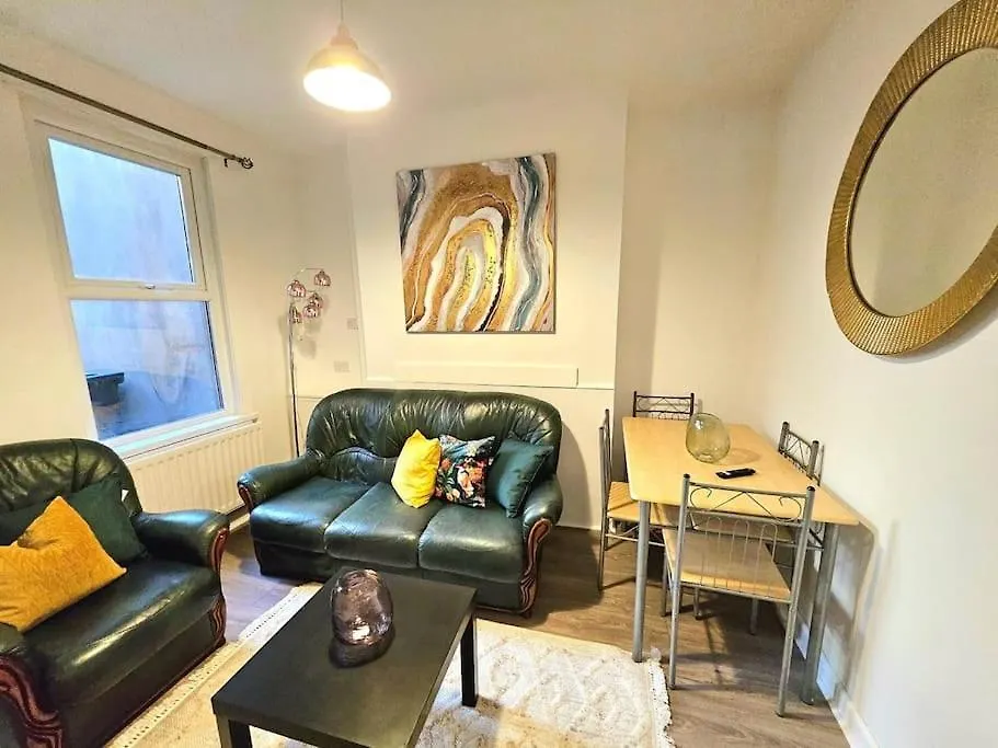 Apartment Sensational Stay @Belfast #1