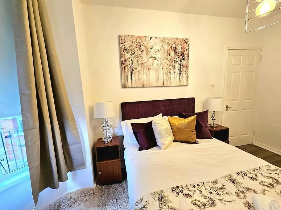 Apartment Sensational Stay @Belfast #1